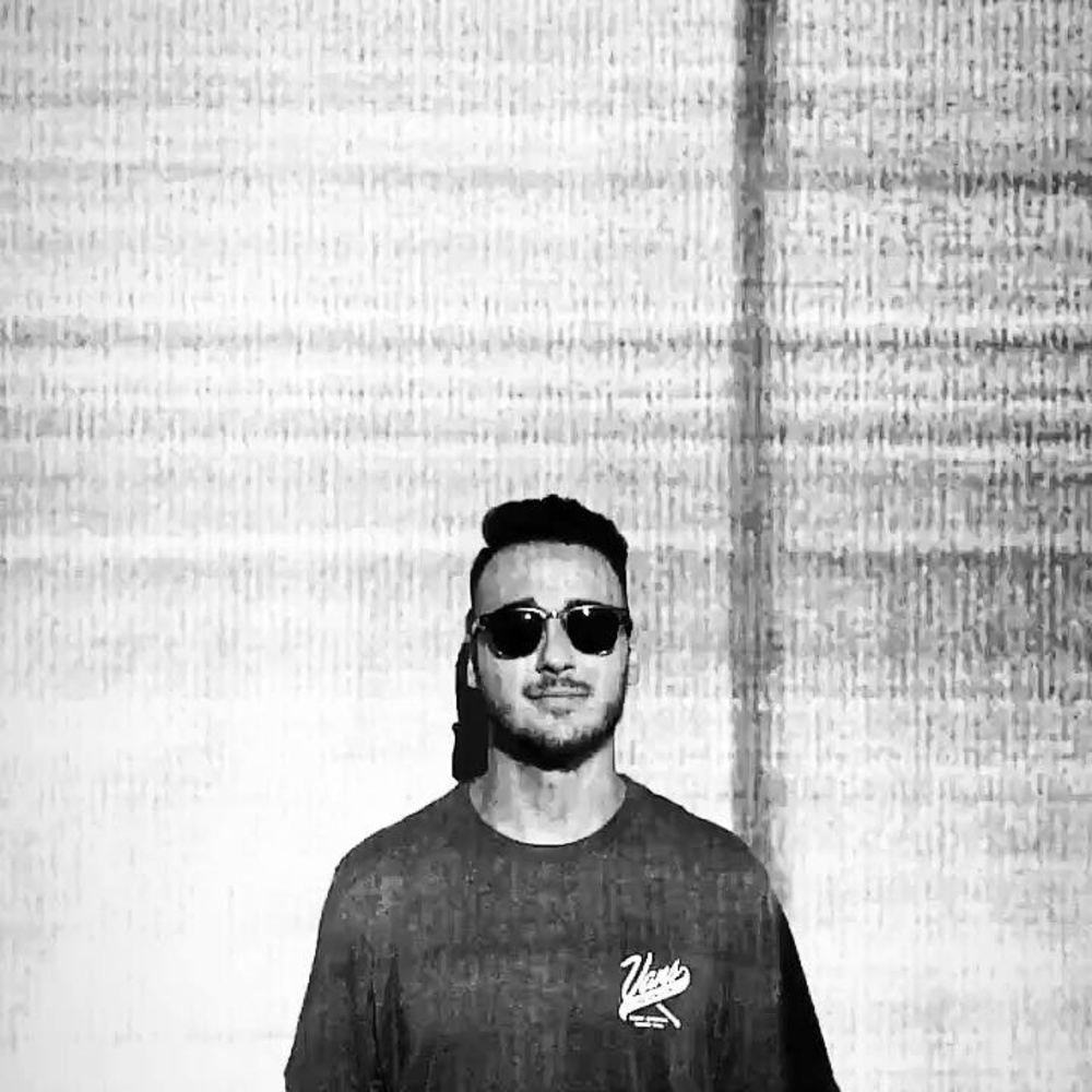 Meet your Posher, Kyle